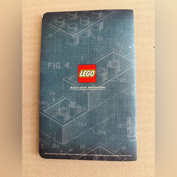 LEGO Master Builder Design Journal - Picture 2 of 6